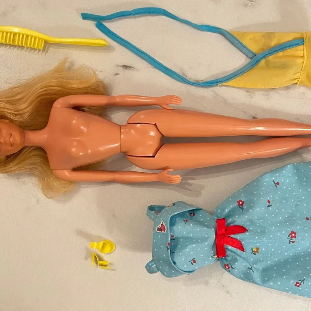 Vintage My First Barbie 1980 - Picture 7 of 10